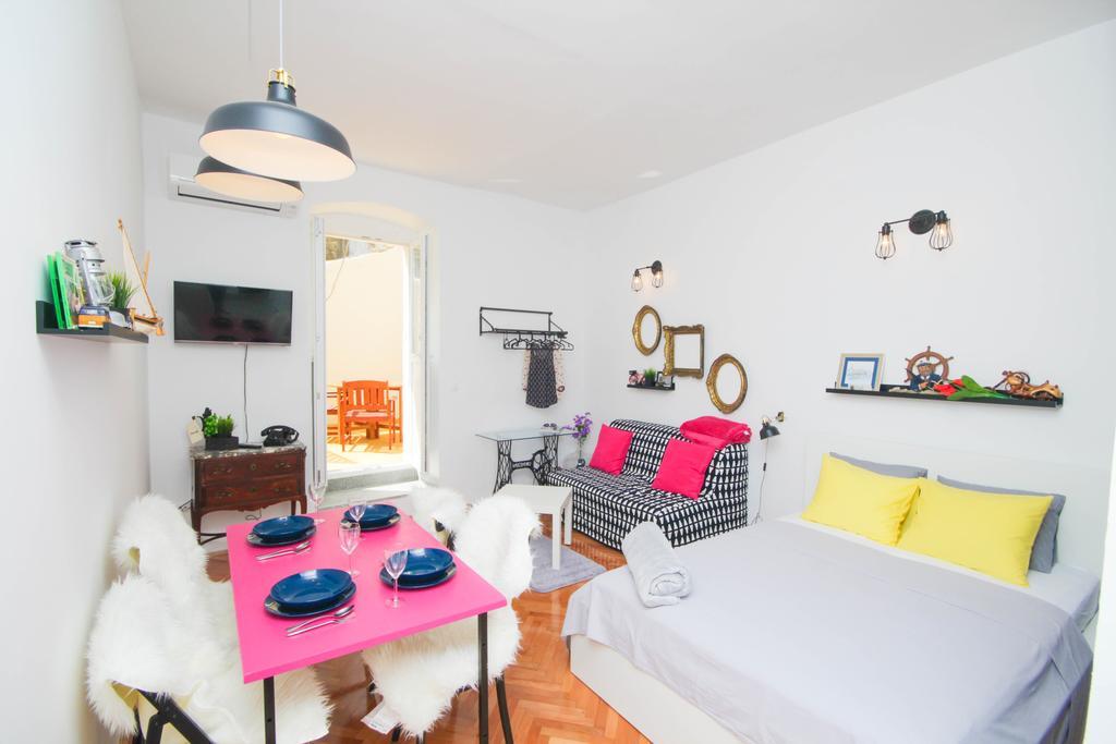 Fab 'N' Chic Apartments Spalato Esterno foto